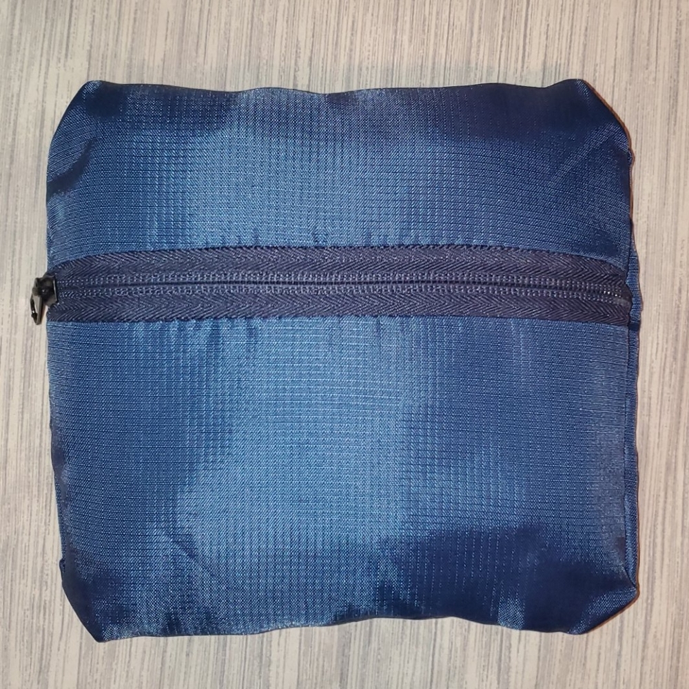 Foldable light bag - Picture 2 of 6